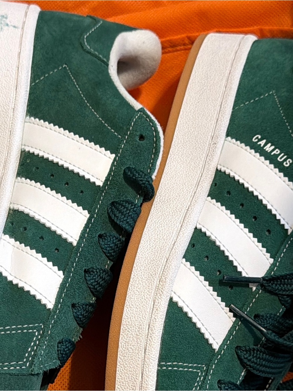 Adidas Campus 00s sneakers in a dark green & white stripe - Picture 6 of 9